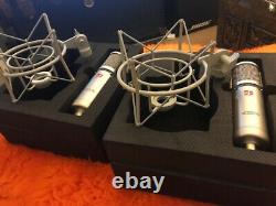 2x sE2200a matched pair of microphones with shock mount cradles