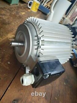 3 Phase Electric Motor Scheppach 3.75kW Foot Mounted with 18mm Diameter Shaft