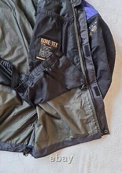 Mountain Hardwear Hooded Jacket Mens Gore-tex Ski Parka Purple/black. Large