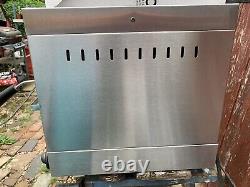Parry 1872 Electric Grill With Mounting Brackets & New Element