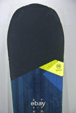 SNOWBOARD Freestyle / All Mountain -NIDECKER MERC 149cm TOP BOARD 2022