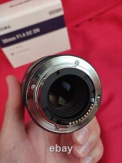 Sigma DC DN 30mm F1.4 Contemporary Lens Sony E Mount with Caps & Hood