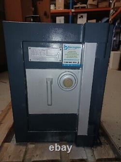Surface Mounted Stratford S-X 1814 Safe with Combination lock (£5K Cash Cover)