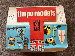 Timpo knights mounted x12 in counter box in very good condition complete unit