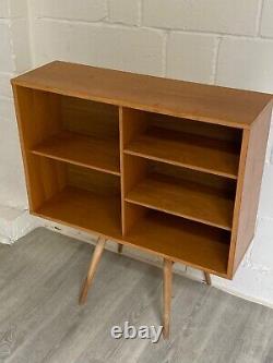 Vintage Beaver and Tapley 33 Modular Wall Mounted Cupboard (delivery available)