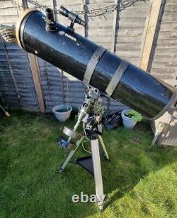 Vintage Orion Europa 250 telescope with extras