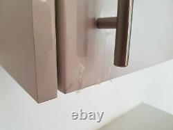 2.44 Metre Wide Run De 5 X Gloss Blanc Wall Monted Howdens Kitchen Units