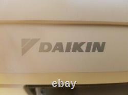 Daikin (année 2016) 8,2kw Système Complet De Chauffage Et De Refroidissement Mural