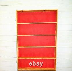 L'âge Trinket Curios Collectables Wood Display 5 Shelf Wall Unit Red Felt Backing<br/>		Unité murale en bois pour la présentation de curiosités et de collections avec 5 étagères et un dos en feutre rouge