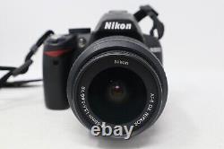 Nikon D3000 Appareil Photo Dslr 10.2mp Avec 18-55mm, Compte De Shutter 4724, V. G. État