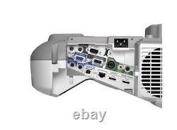 Projecteur Epson EB-585Wi WXGA HDMI à ultra courte focale de 3300 lumens, pack inclus.