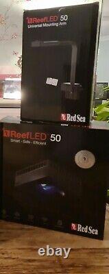 Red Sea Reefled 50 Unité D'éclairage Avec Bras De Montage