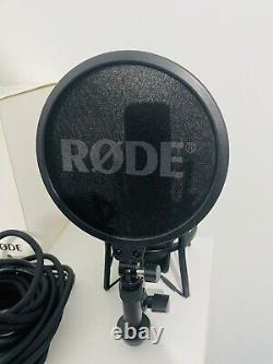 Rode Nt1 Professional Studio Condenser Microphone Kit Avec Sm6 Shockmount